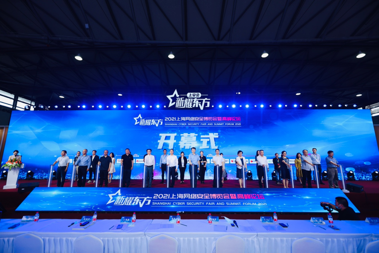 ��ɫ����̨���ݳ��ļ�С��˽���жȿ��Ŷ���ò���Զ�����